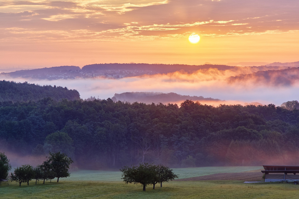 Sommerlandschaft Sonnenaufgang